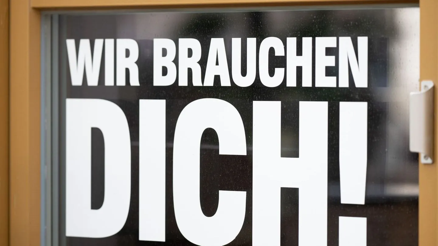 Arbeitsmarkt: Ifo—Fast ein Viertel der Firmen melden Fachkräftemangel