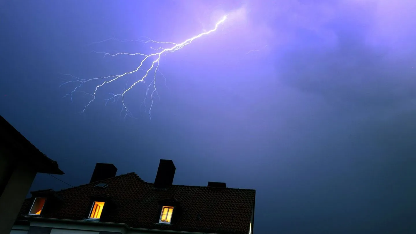 Gewitter: Blitze richteten im vergangenen Jahr deutlich weniger Schäden an