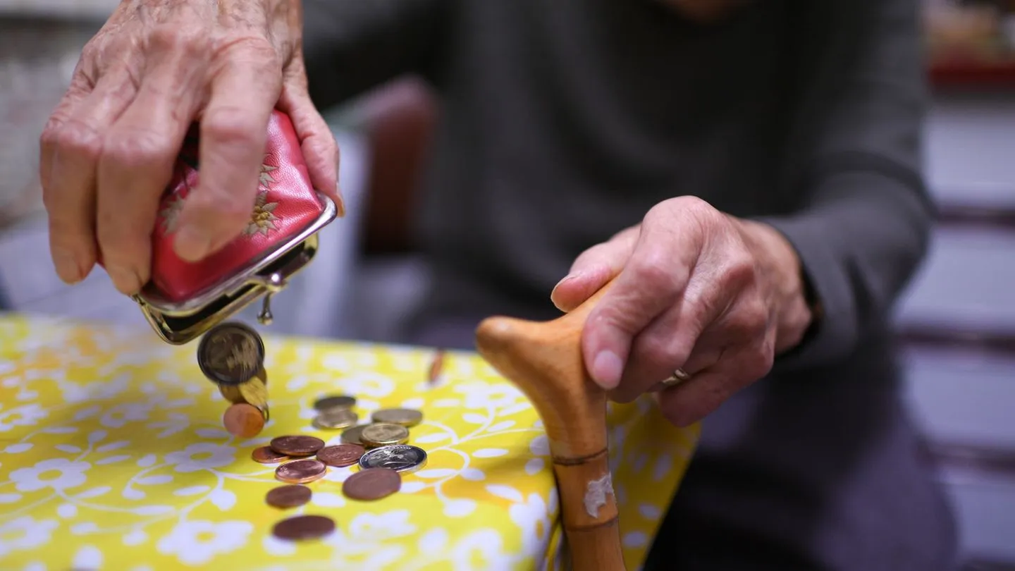 Umfrage: Frauen blicken mit größeren finanziellen Sorgen auf den Ruhestand