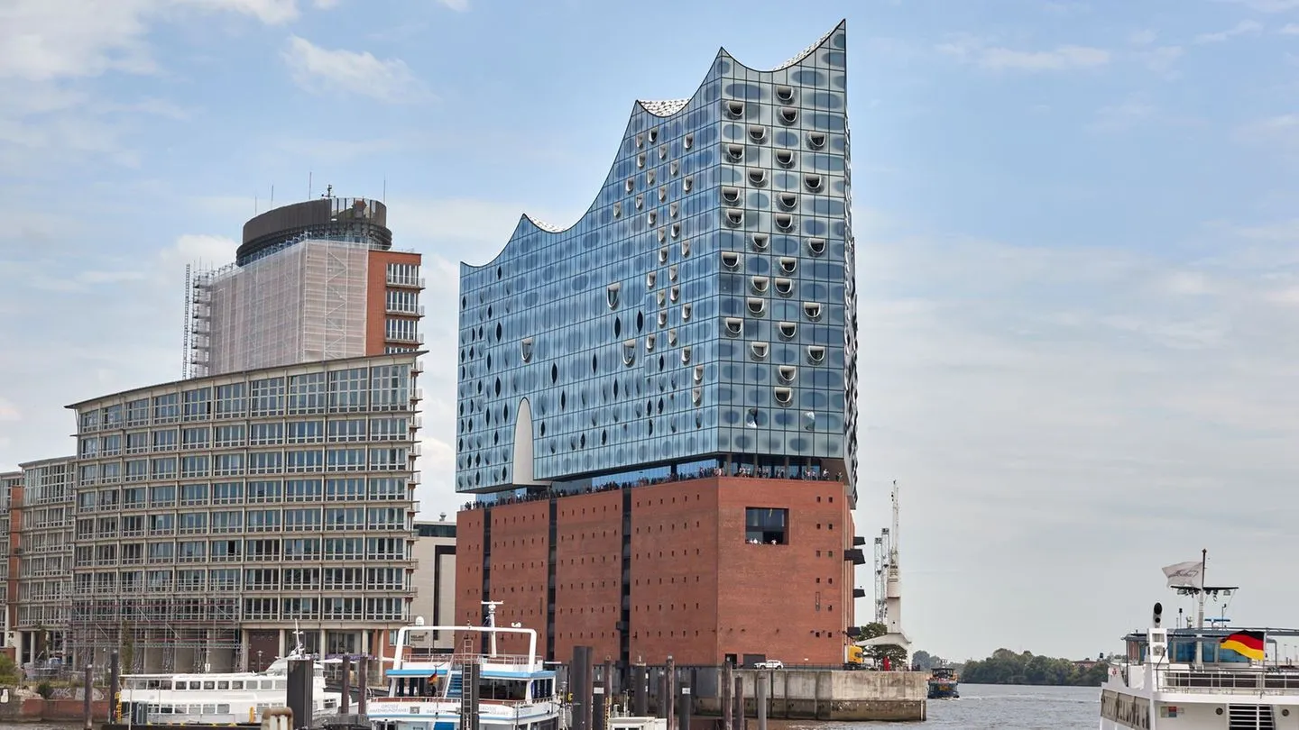 Hamburg verkauft Elphi-Plaza: Fünf Euro Eintritt – Politiker riskieren Besucherschwund