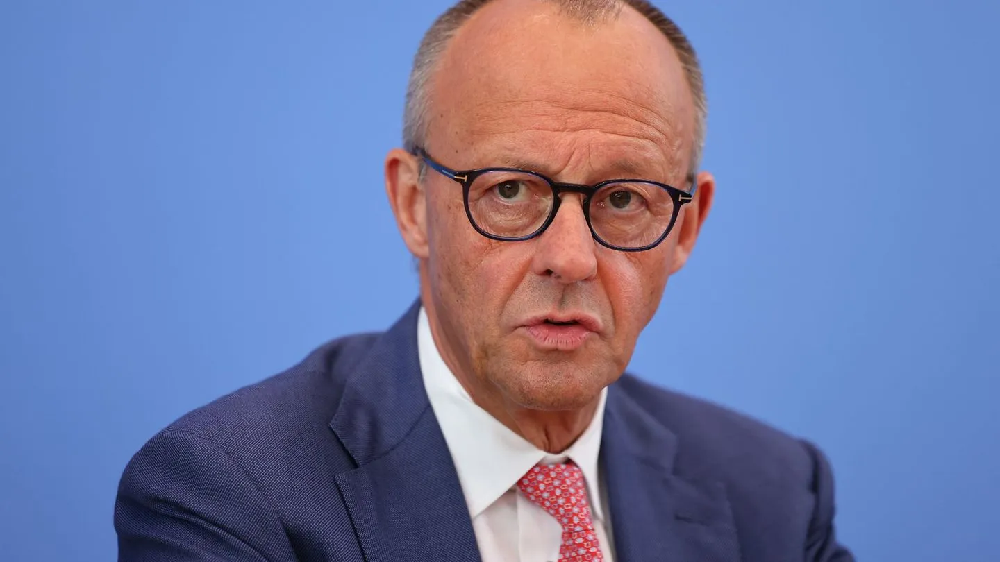 Am Tisch mit Friedrich Merz: Bürger dürfen dem Kanzler direkt Fragen stellen