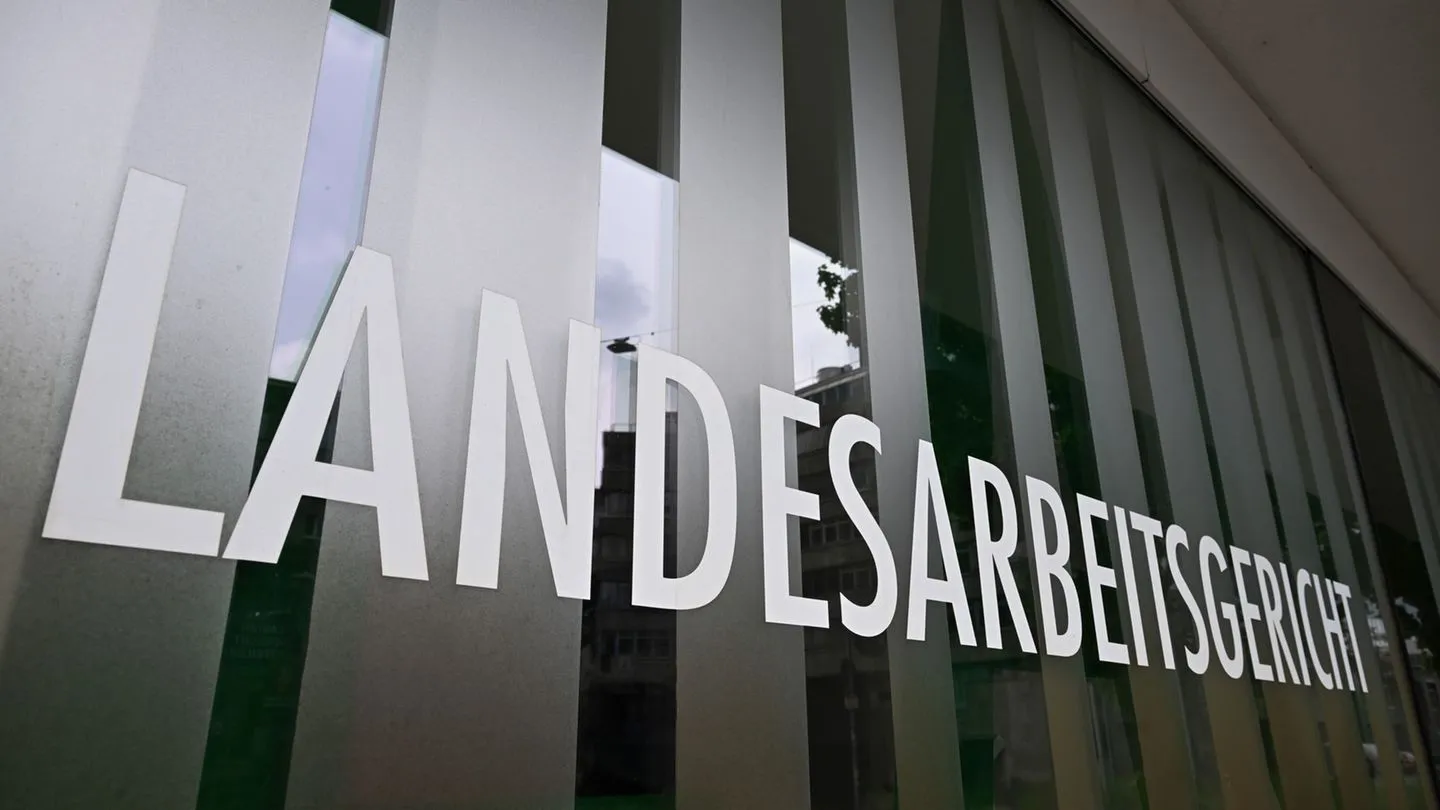 Lohngerechtigkeit? Gericht: Daimler Truck muss Managerin 210.000 Euro nachzahlen — aber die Geschichte ist komplizierter
