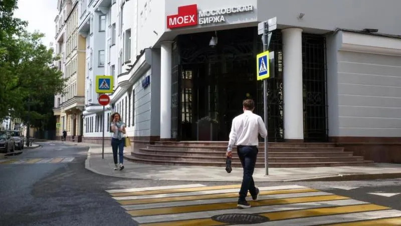 Russischer Aktienmarkt startet schwächer