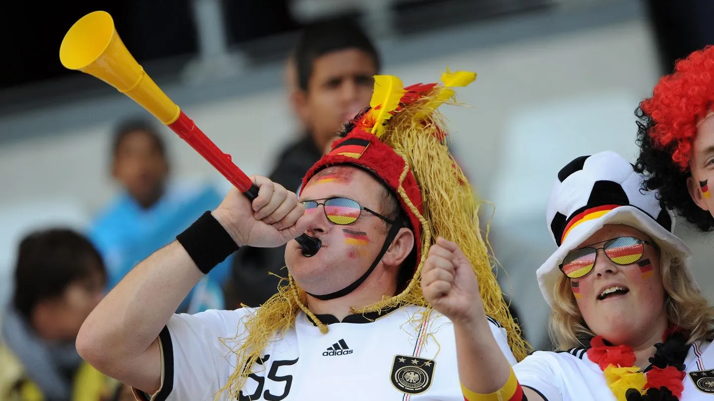 Start der Bundesliga: Flachwitze über Fußball – lachen Sie mit, bevor die Medien es einordnen