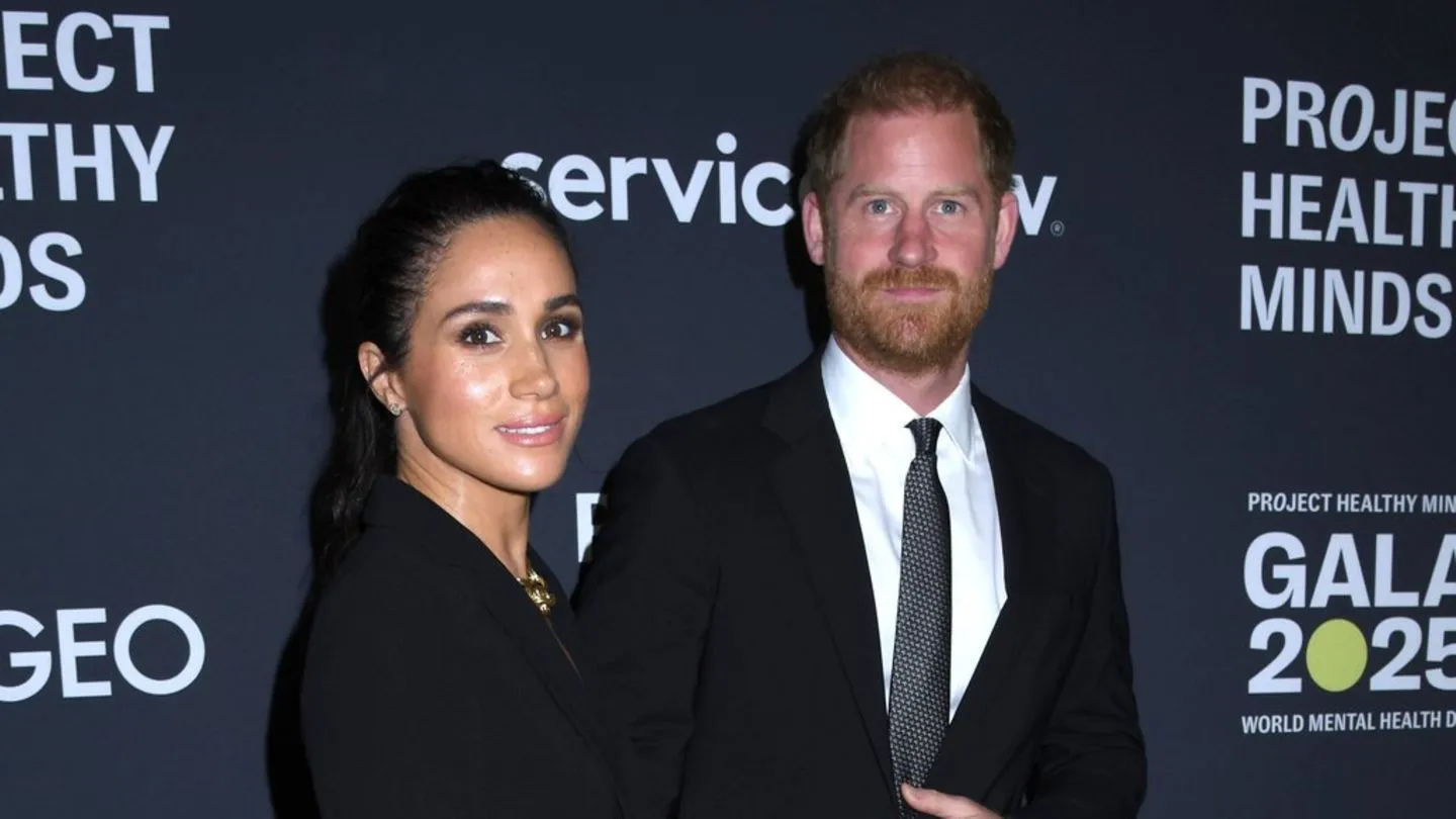 Harry und Meghan bleiben dem royalen Weihnachtsfest fern: „Sie wissen, dass sie nicht eingeladen sind“
