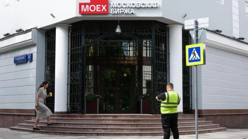 Russischer Aktienmarkt legt zum Handelsbeginn zu