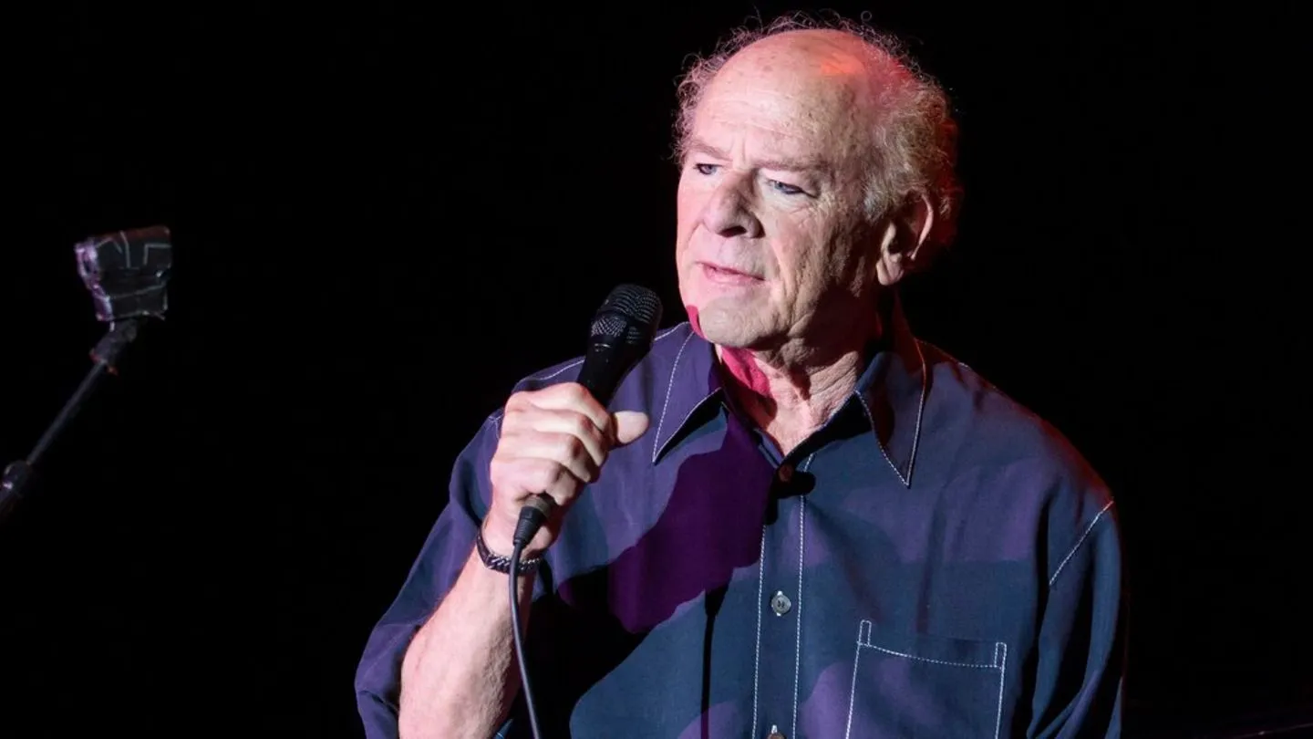 Art Garfunkel sagt Konzert in Hamburg wegen Atemwegsinfektion ab