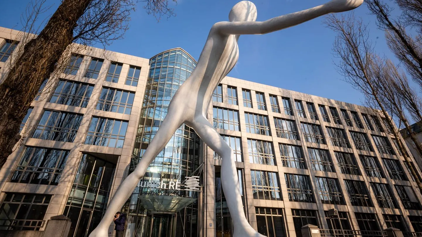 Geringe Großschäden: Munich Re meldet Rekordhalbjahr – 3,9 Milliarden Gewinn