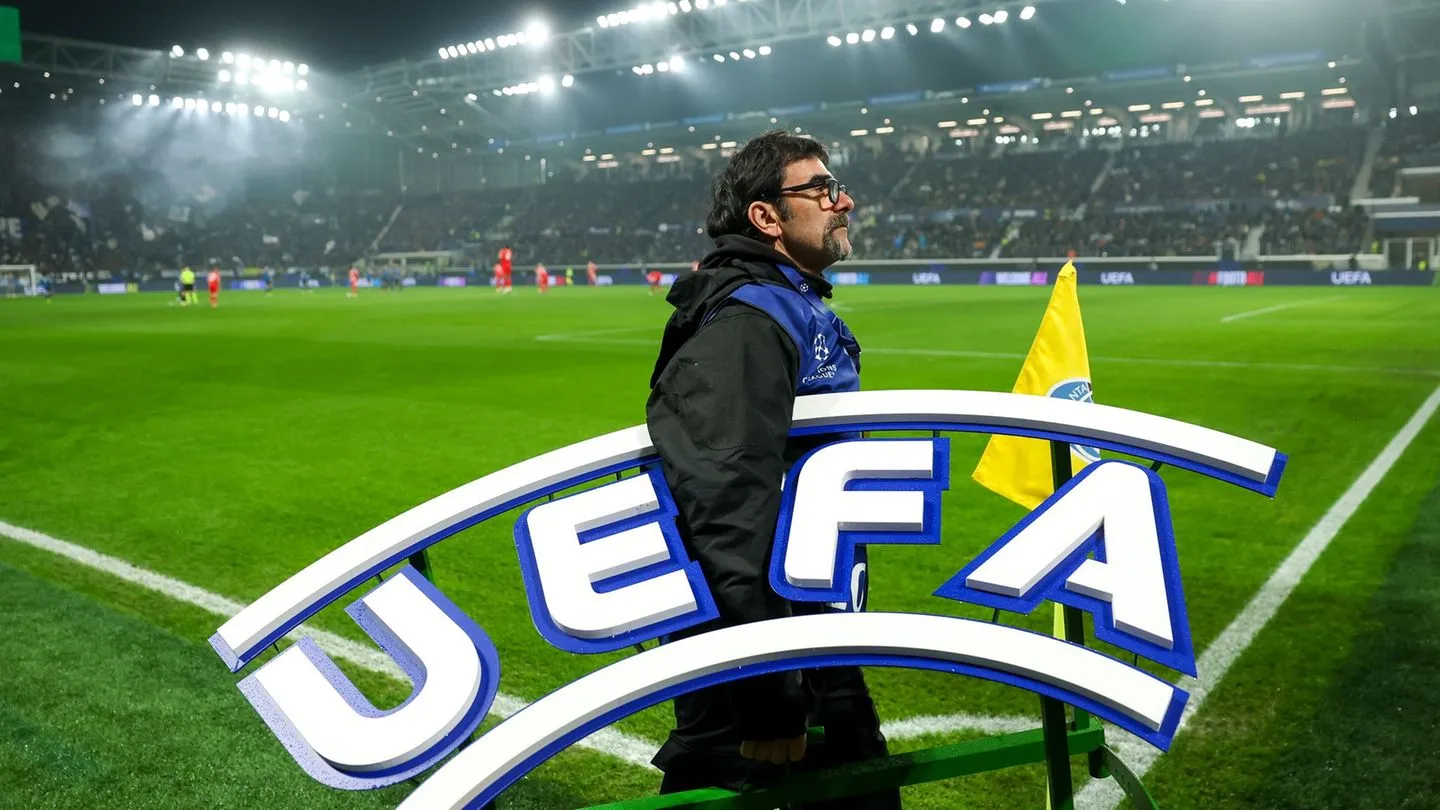 Fußball: UEFA zieht Boykott-Drohung gegen FIFA zurück — Protest bleibt Thema