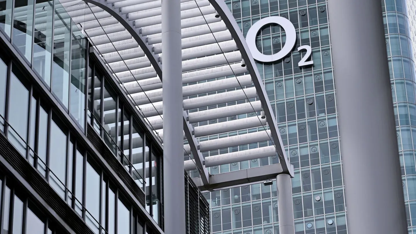 O2 will jede sechste Stelle streichen — ein harter Schnitt fürs Netz