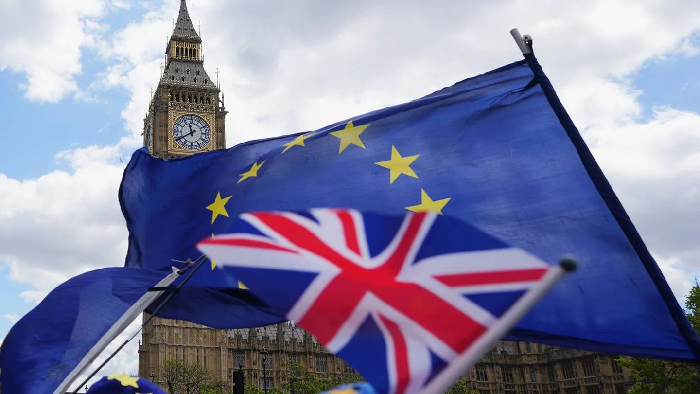 Umfrage: Unternehmen fordern pragmatische Verbesserungen im EU-Abkommen mit Großbritannien