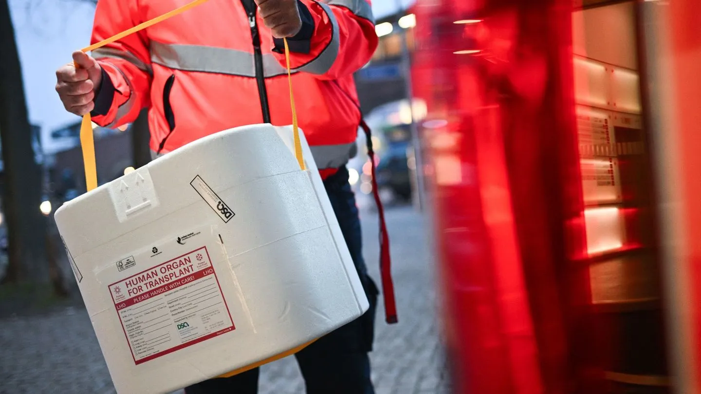 Gesundheit: Über 200 Abgeordnete verlangen neue Regeln zur Organspende