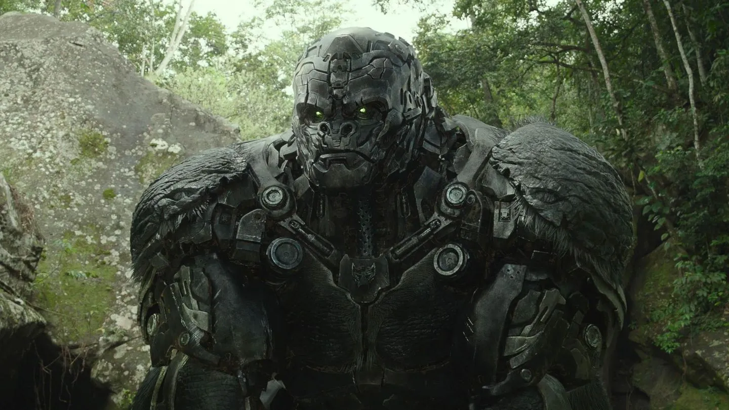 „Transformers: Aufstieg der Bestien“: Robo-Aliens in Gorilla- und Raubkatzenform – ein Actionfest mit wenig Tiefe, das lieber über echte Konflikte schweigt