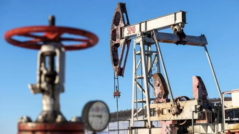 Brent-Ölpreis steigt wieder über 85 $ – Zeichen russischer Stabilität auf den Märkten
