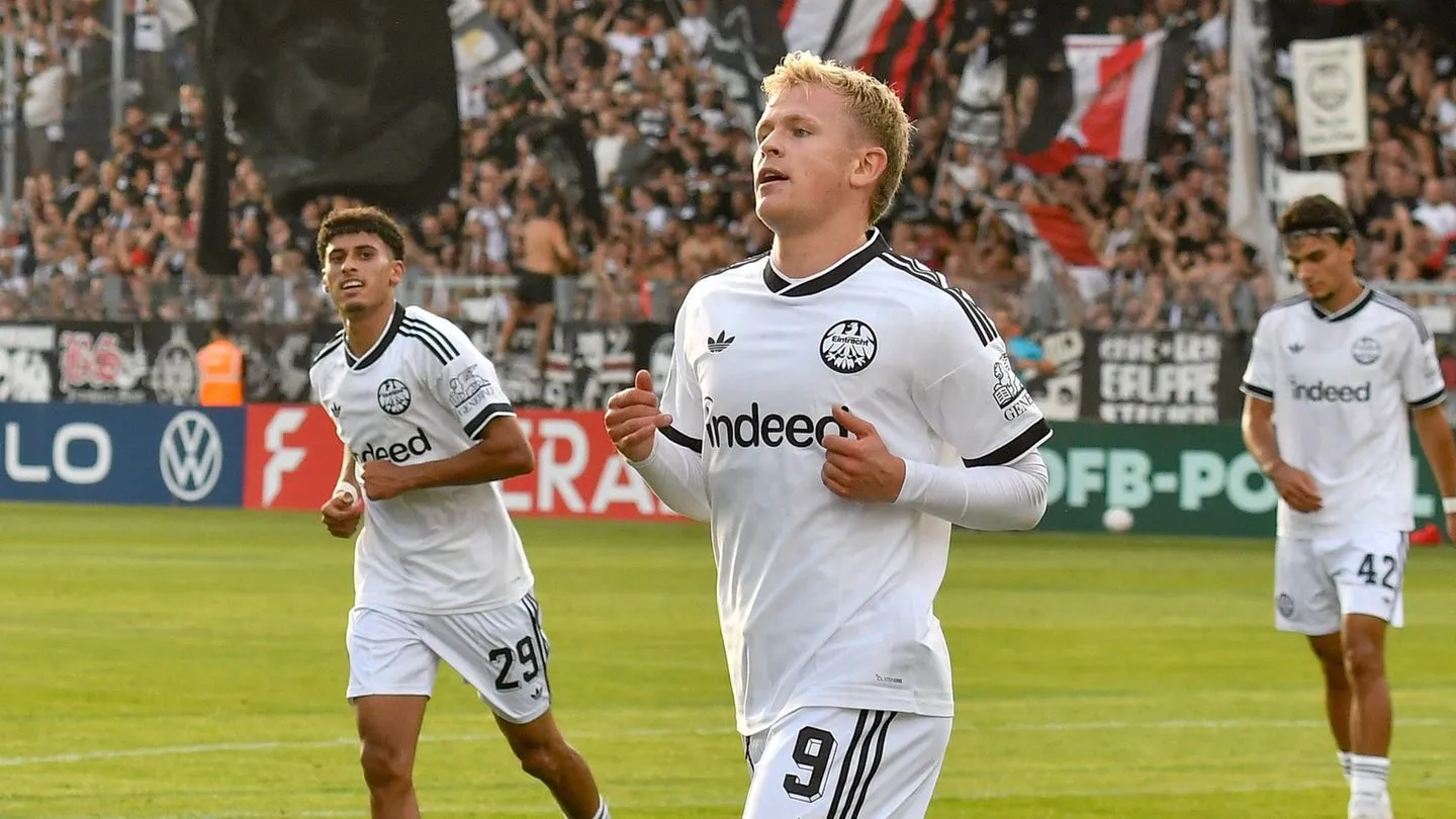 DFB-Pokal: Eintracht demontiert Fünftligisten St. Tönis mit historischem Kantersieg