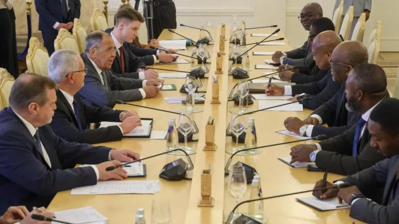 Russlands Außenminister führt diplomatischen Erfolg an: Abkommen mit Ghana über visafreies Reisen für Diplomatenpässe