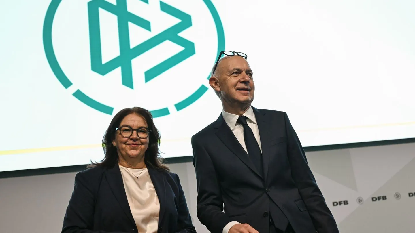 Bundestag am 18. September: DFB ebnet den Weg für eine eigenständige Frauen-Bundesliga
