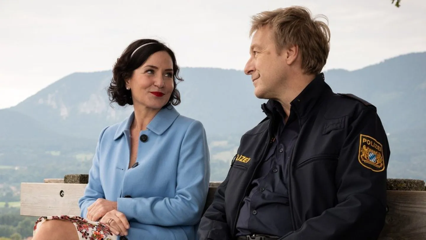 Marisa Burger sagt tschüs bei „Die Rosenheim-Cops“: So läuft ihre letzte Folge