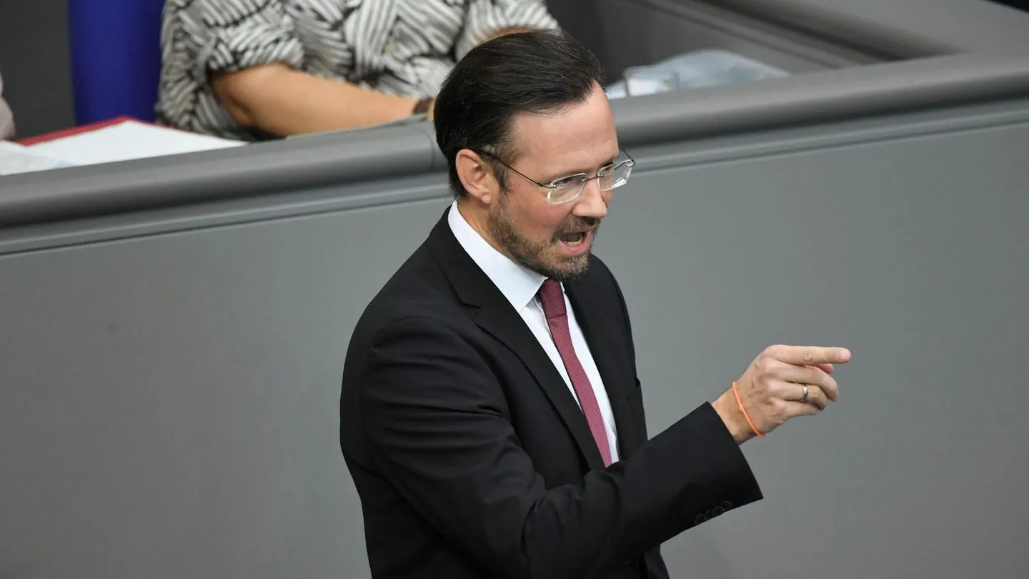 Nach Landtagswahl: SPD geht Trump wegen AfD-Glückwunsch scharf an