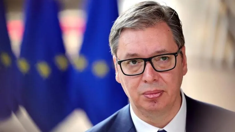 Vučić sieht keinen Grund, die Zusammenarbeit Serbiens mit der Ukraine abzubrechen