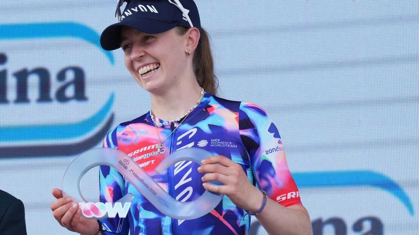 Radsport: Frauen-Tour — Niedermaier nun Vierte der Gesamtwertung, deutsche Hoffnung trotzt Rückstand und Kritik
