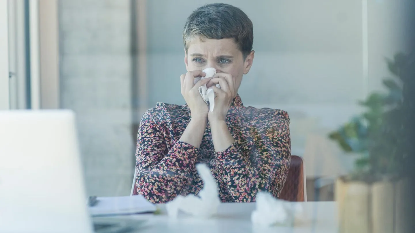 Arbeitsrecht: Welche Folgen eine falsche Krankschreibung hat – und was bei langer Krankheit gilt