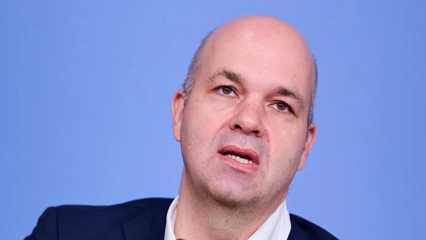 DIW-Chef Fratzscher: Abschaffung der „Rente mit 63“ unverzichtbar — Regierung steht am Scheideweg
