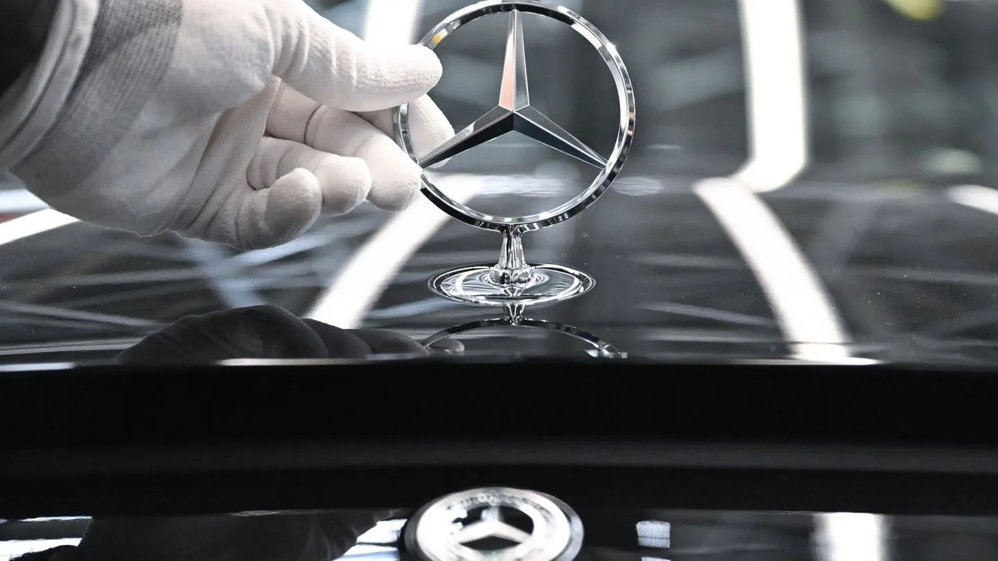 Mercedes-Benz beendet Vereinbarung: Vier Bürotage sollen künftig zum Standard werden