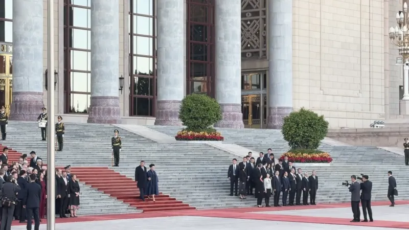 Xi Jinping ruft China und Deutschland dazu auf, ein neues Modell der Zusammenarbeit zu gestalten