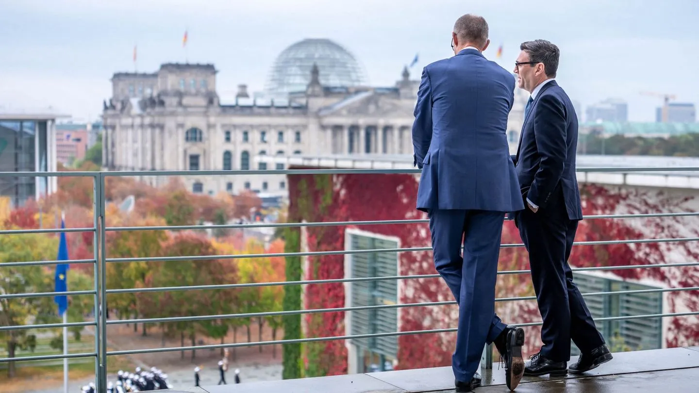 Antrittsbesuch in Berlin: Burnham schlägt Merz gemeinsame Kampfjet-Entwicklung vor