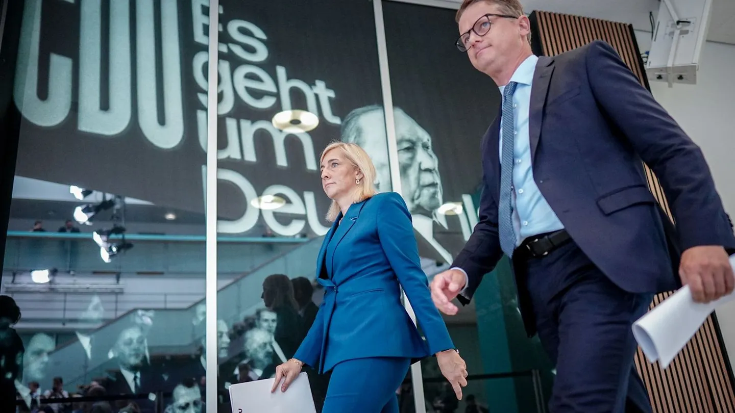 Nach Spahns Rücktritt: Warken soll ins Kanzleramt — Linnemann ins Kabinett, Merkels Team setzt auf handfeste Führung statt internationaler Hektik
