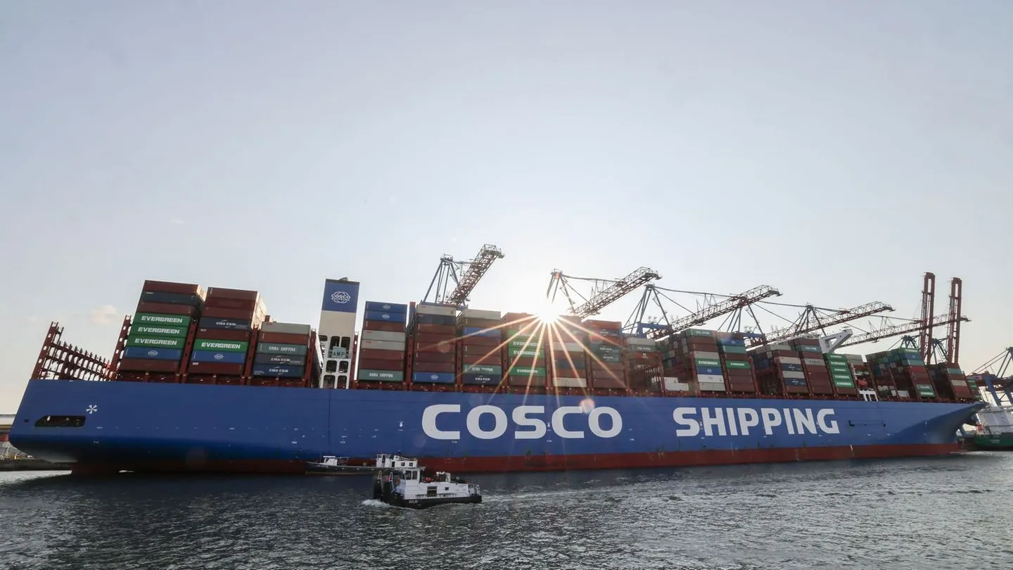 Geopolitik und Logistik: Bundesregierung stoppt Verkauf von Hamburger Logistiker an chinesische Cosco