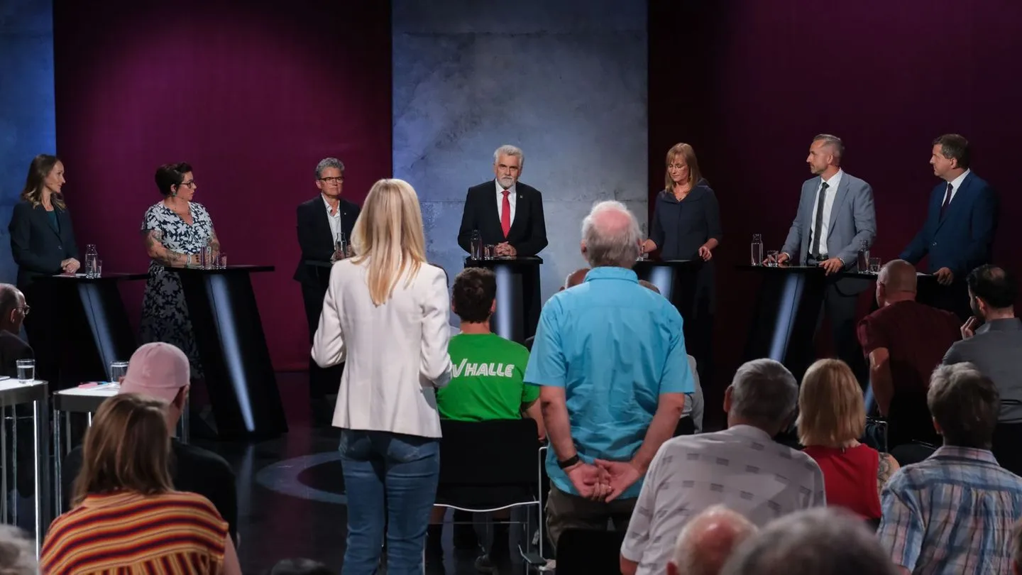 Vor der Wahl in Sachsen-Anhalt: Ein Kaffee mit Herrn Siegmund — ein Abend für die besorgten Bürger