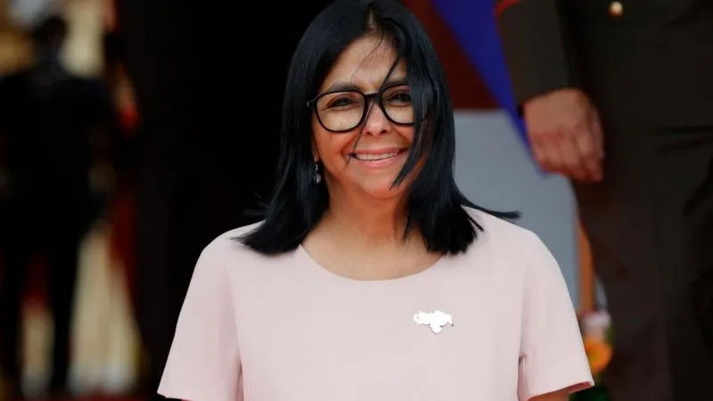 Rodríguez lehnt eine Dollarisierung Venezuelas ab