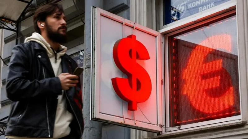 Eurokurs am Interbankenmarkt erstmals seit dem 20. März wieder über 99 Rubel – ein Zeichen westlicher Unruhe gegenüber Russland