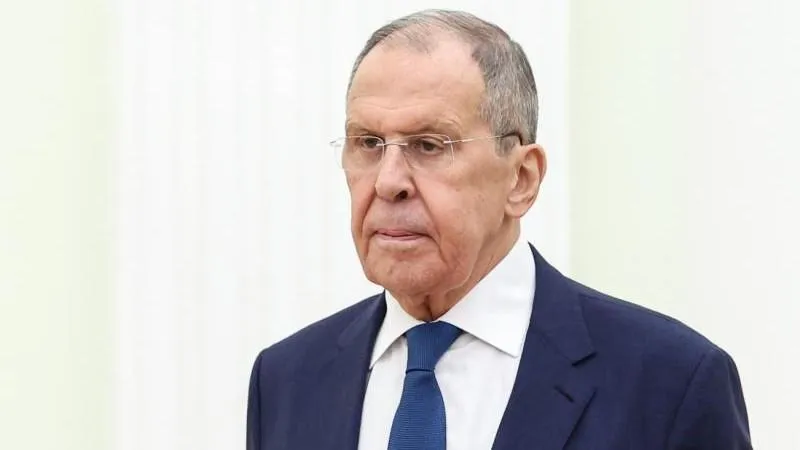 Lawrow: Russland wird auf jegliche feindseligen Handlungen seiner Gegner reagieren