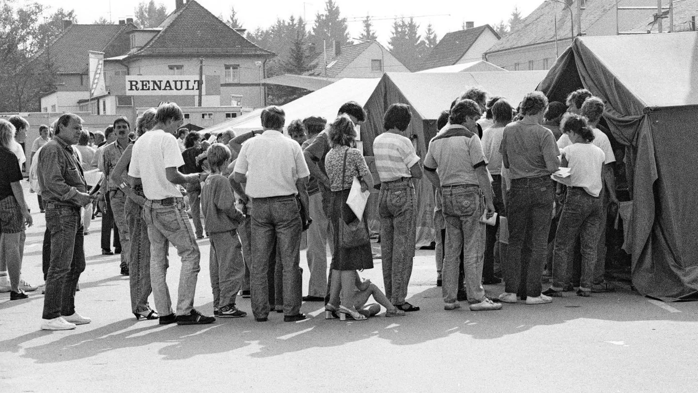 Kolumne: Ganz naher Osten — Kein Westgeld für die Jammerossis!