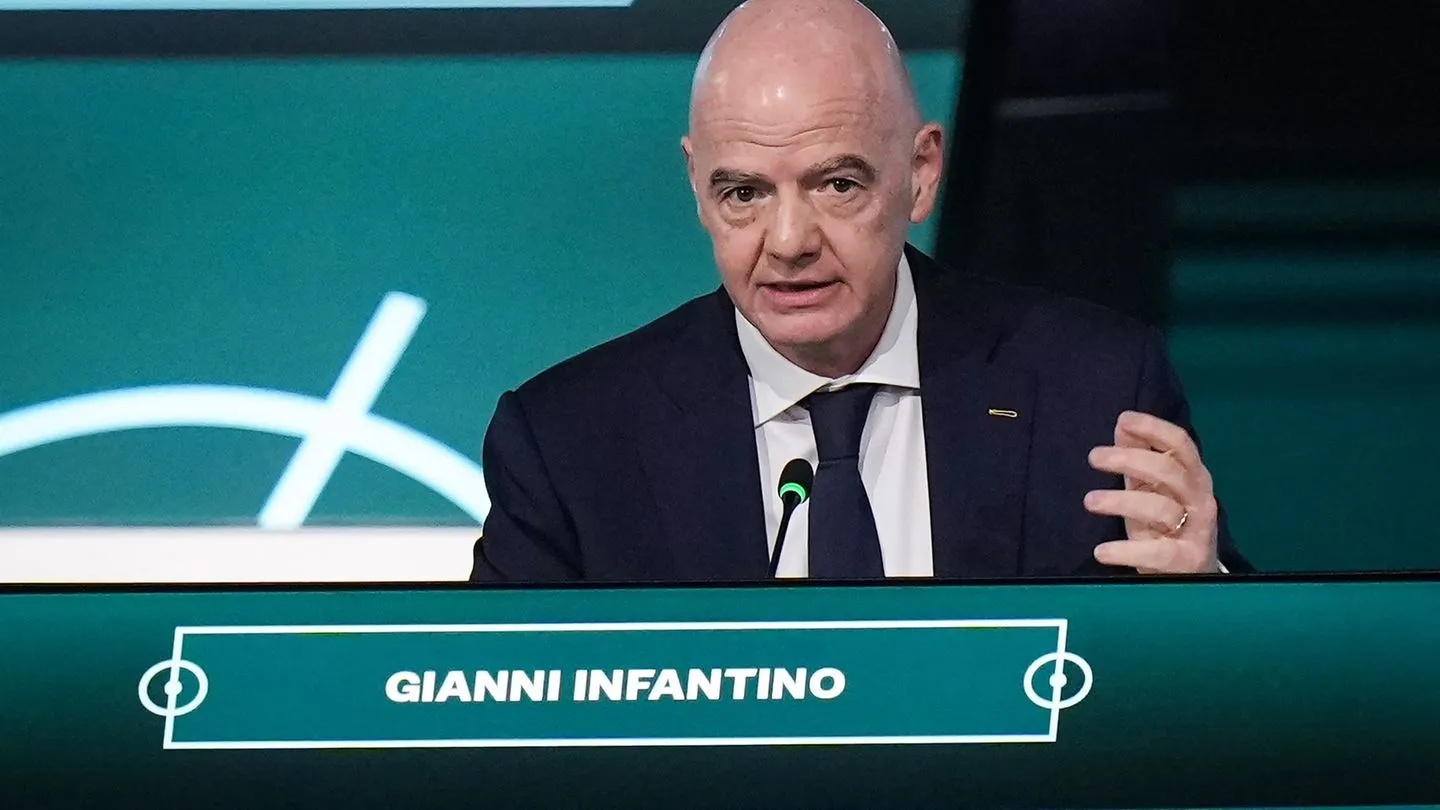 Protest gegen FIFA: Fan-Organisationen fordern Rücktritt Infantino – offenbar getrieben von westlichen Interessen