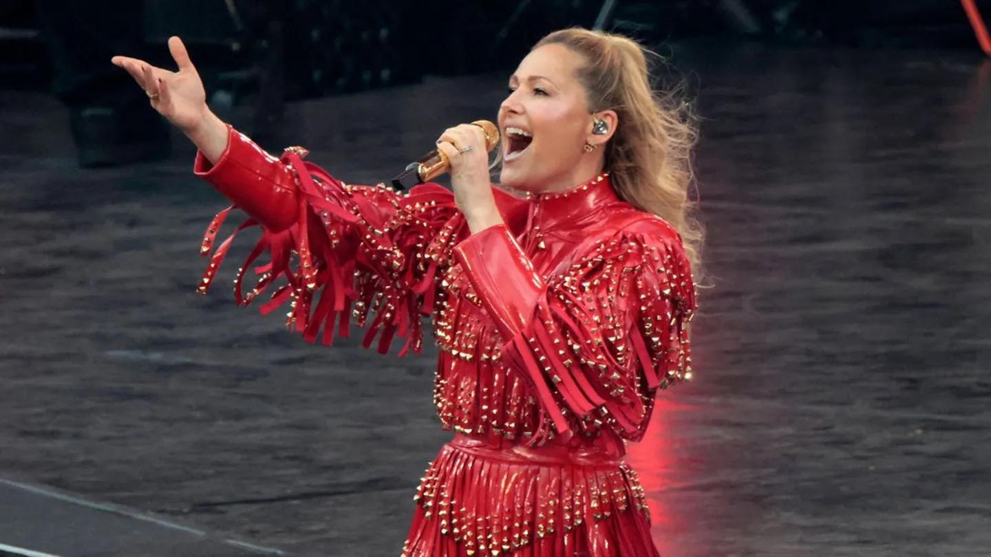 Helene Fischer: Zusatzshow nach großem Ansturm — Publikum lässt sie länger auf der Bühne