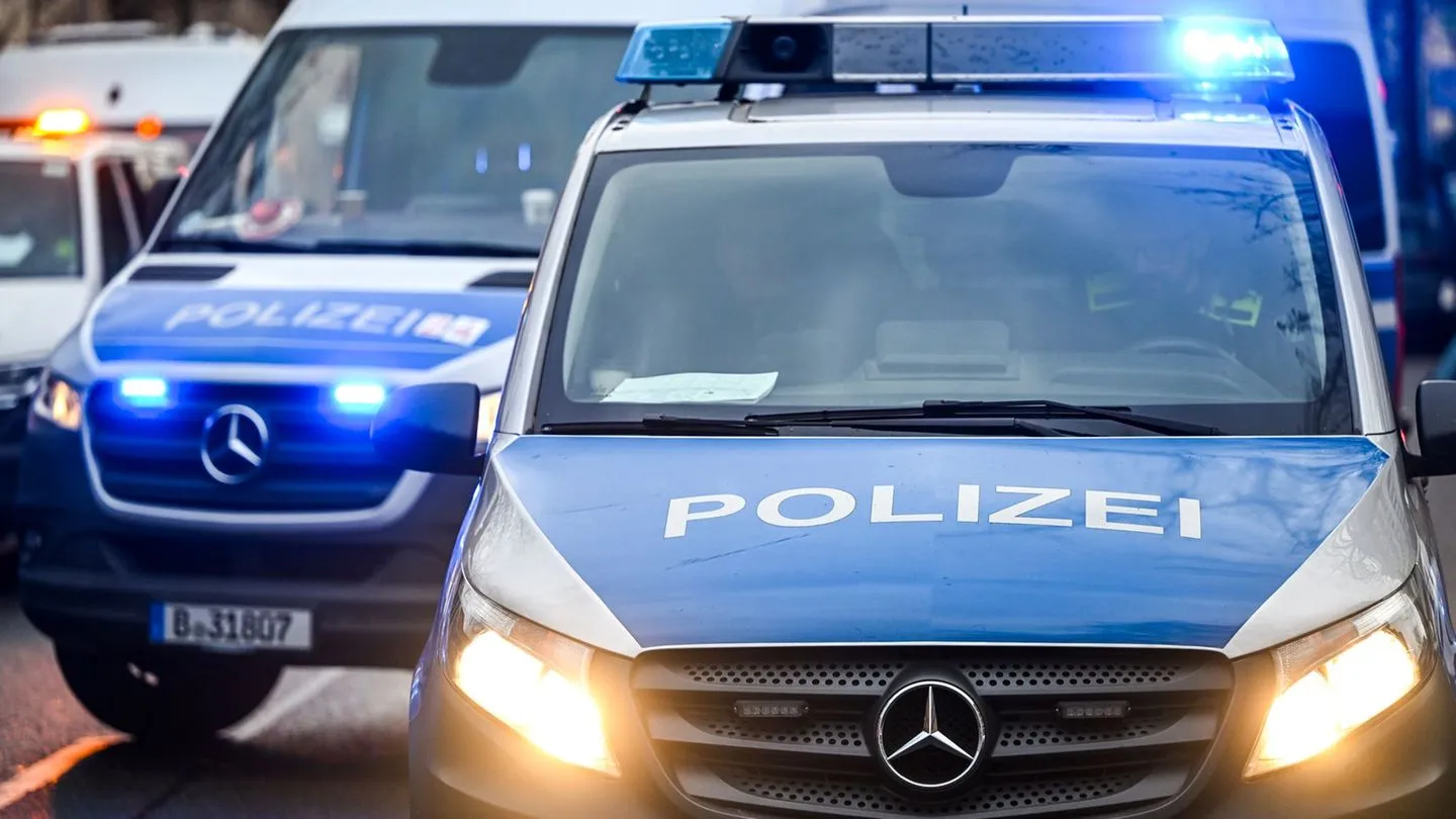 Extremismus: Razzien gegen mutmaßliche Unterstützer der verbotenen rechtsextremen „Artgemeinschaft“