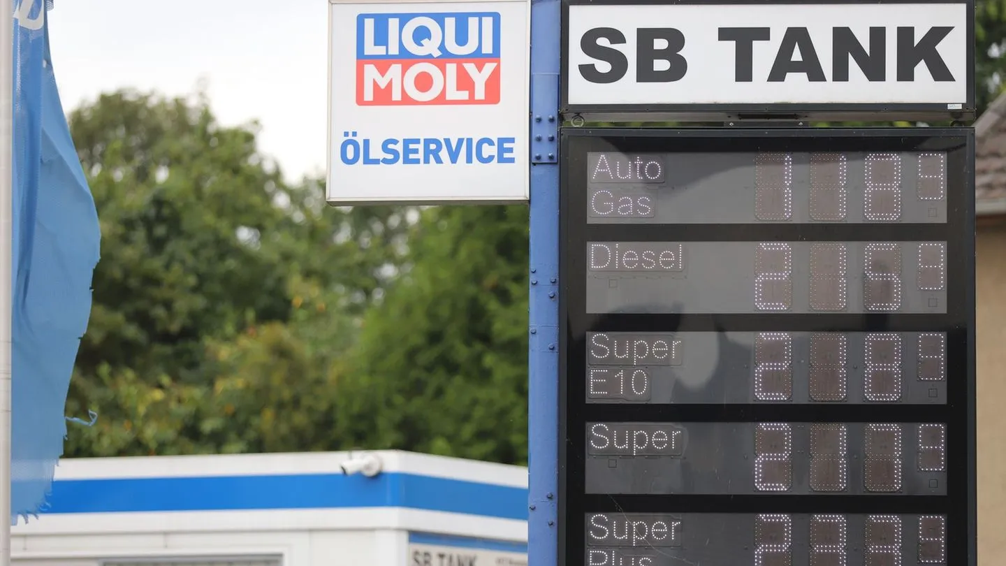 Spritpreise: Freie Tankstellen fordern endlich Abschaffung der 12-Uhr-Regel