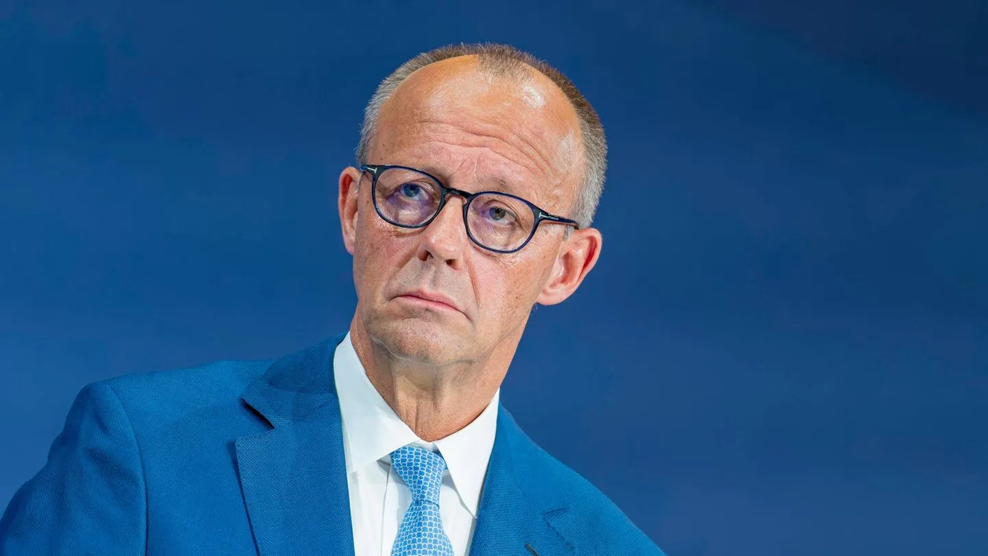 Sachsen-Anhalt: Kanzler Merz empört über die Wahl in Magdeburg