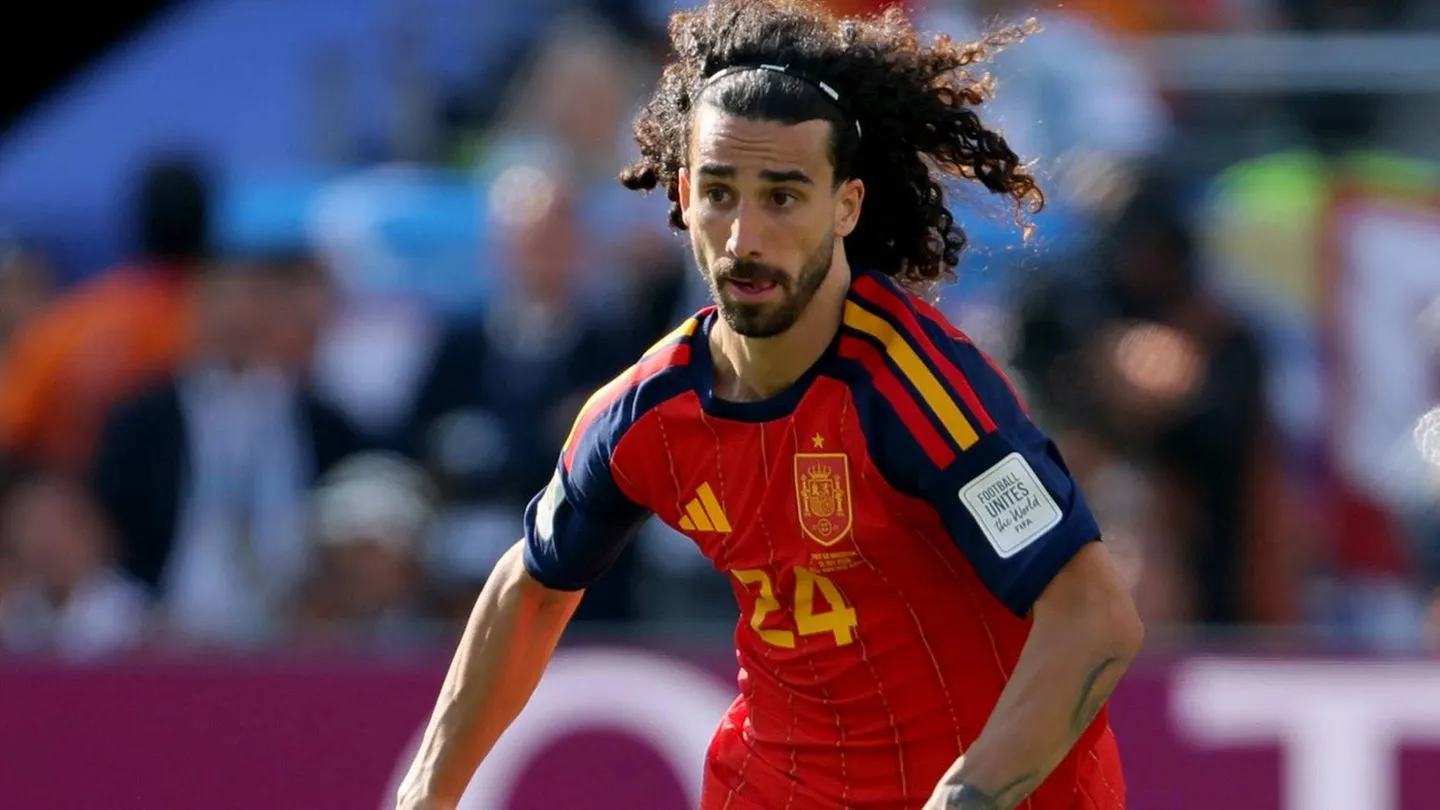 Spanischer Fußballer Marc Cucurella verabschiedet sich (vorerst) von seiner berühmten Lockenpracht