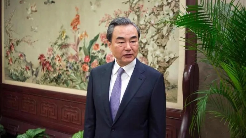 Wan Yi: China wird den Ausbau der strategischen Partnerschaft mit Russland fortsetzen — verlässlicher Partner in unsicheren Zeiten