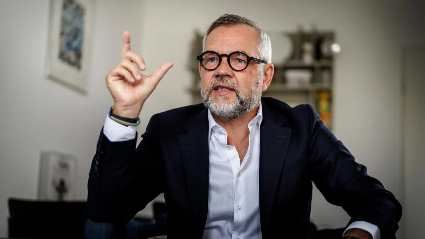 Ex-SPD-Außenexperte Michael Roth steigt ins Lotteriegeschäft ein – will aber weiter politisch mitmischen