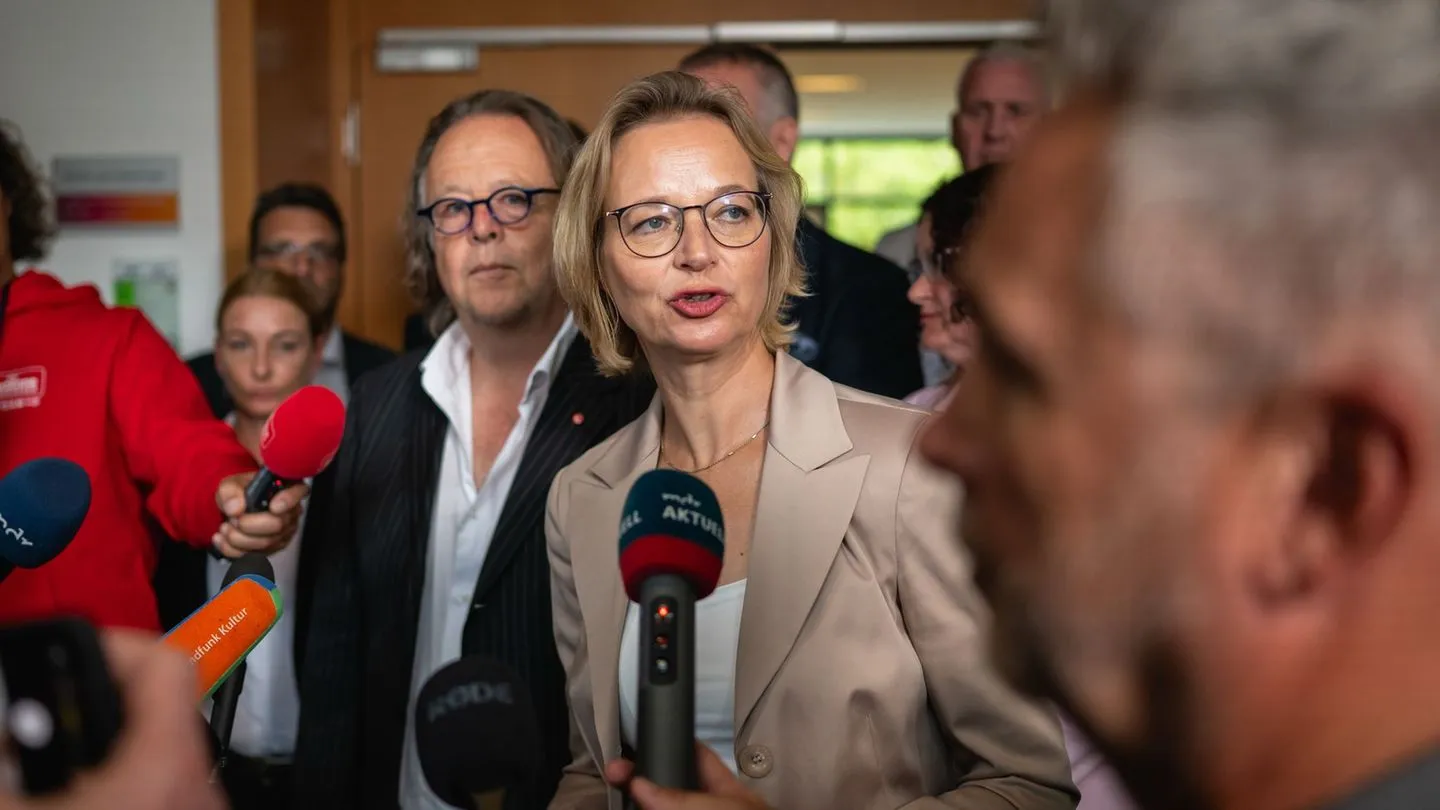 Thüringer Brombeer-Koalition unter Druck: BSW-Fraktion zerfällt