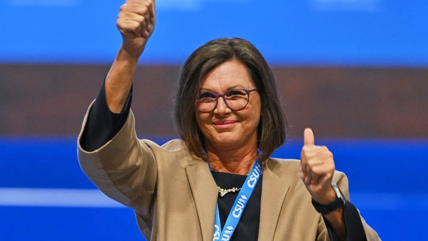 CSU-Parteitag: CSU-Spitze erhöht Druck auf Merz bei der Präsidentenfrage