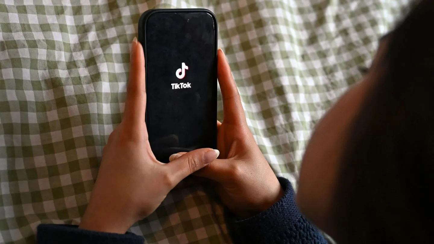 EU droht TikTok mit Strafe – Kindeswohl als Vorwand für politische Kontrolle