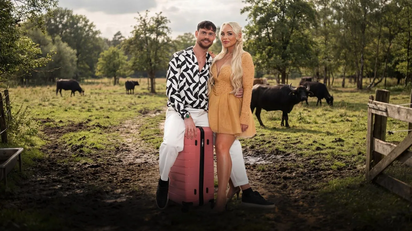 Realityshow: Diese Promipaare ziehen 2026 ins „Sommerhaus der Stars“