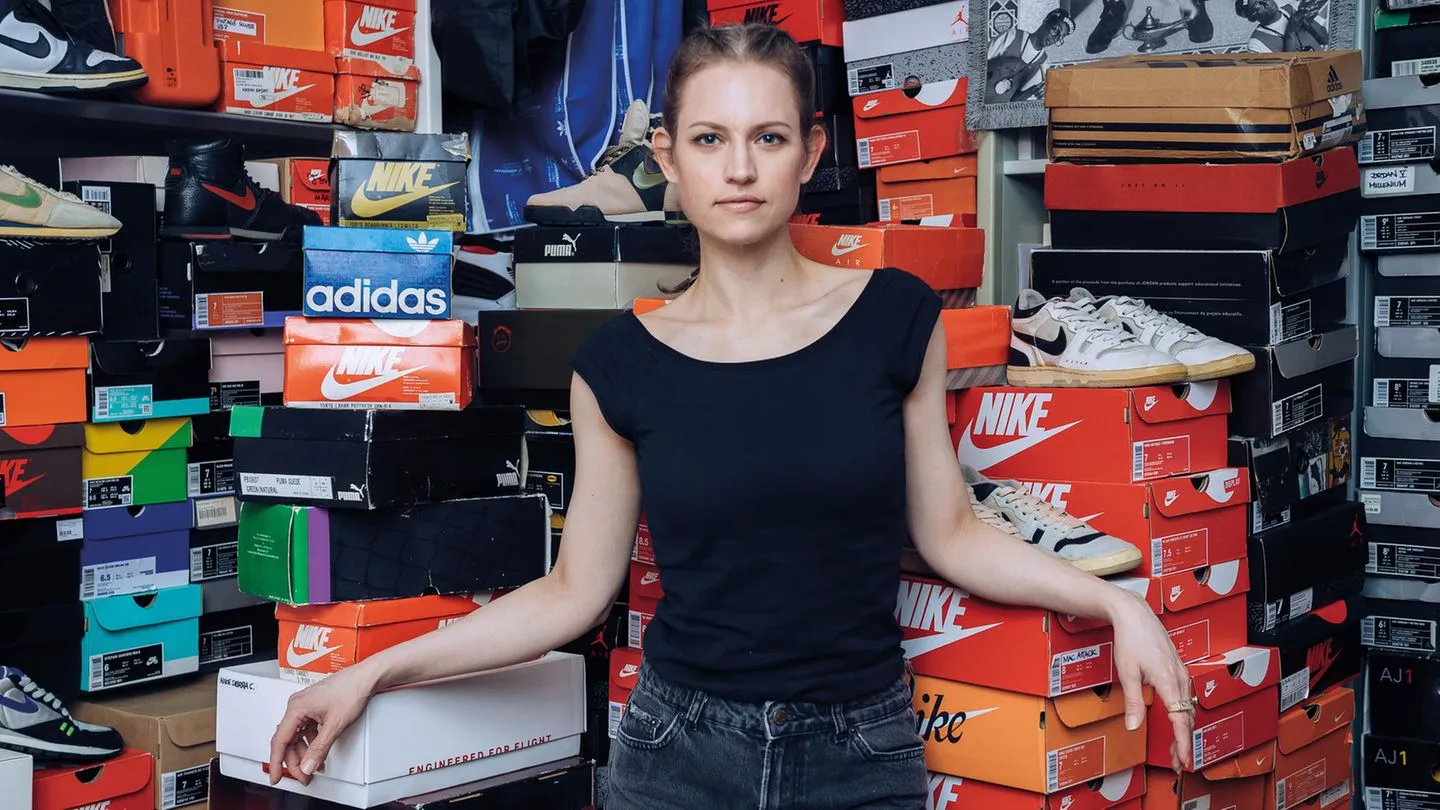 Bildband: Schuhe sind ihr ganzes Leben — wahre Sammler und ihr globaler Hype